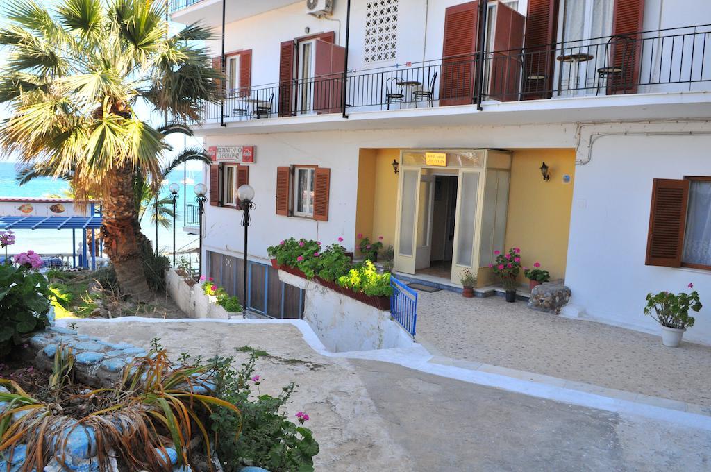 Oasis Hotel Theodoros & Litsa Galaris Agia Marina  Екстер'єр фото