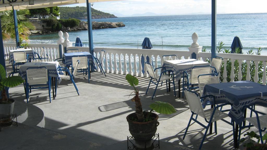Oasis Hotel Theodoros & Litsa Galaris Agia Marina  Екстер'єр фото