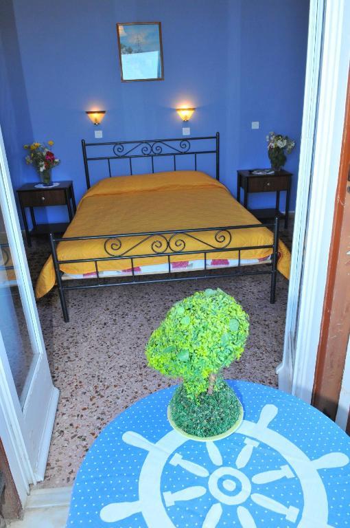 Oasis Hotel Theodoros & Litsa Galaris Agia Marina  Екстер'єр фото