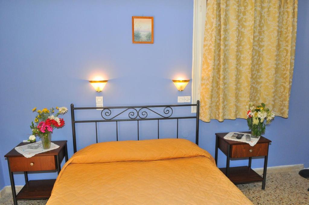 Oasis Hotel Theodoros & Litsa Galaris Agia Marina  Екстер'єр фото