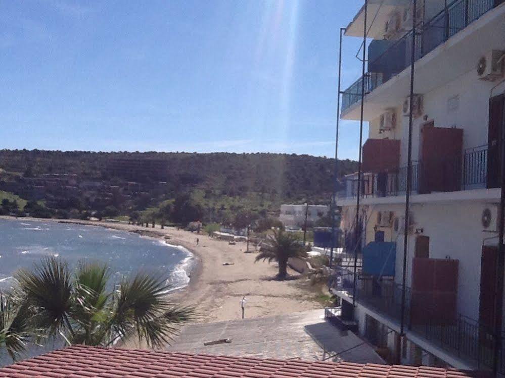 Oasis Hotel Theodoros & Litsa Galaris Agia Marina  Екстер'єр фото
